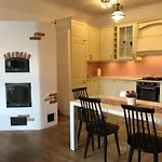 Allika Apartament *