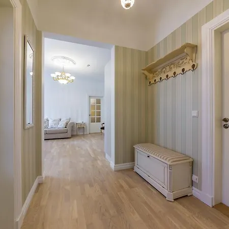 Apartament Allika *